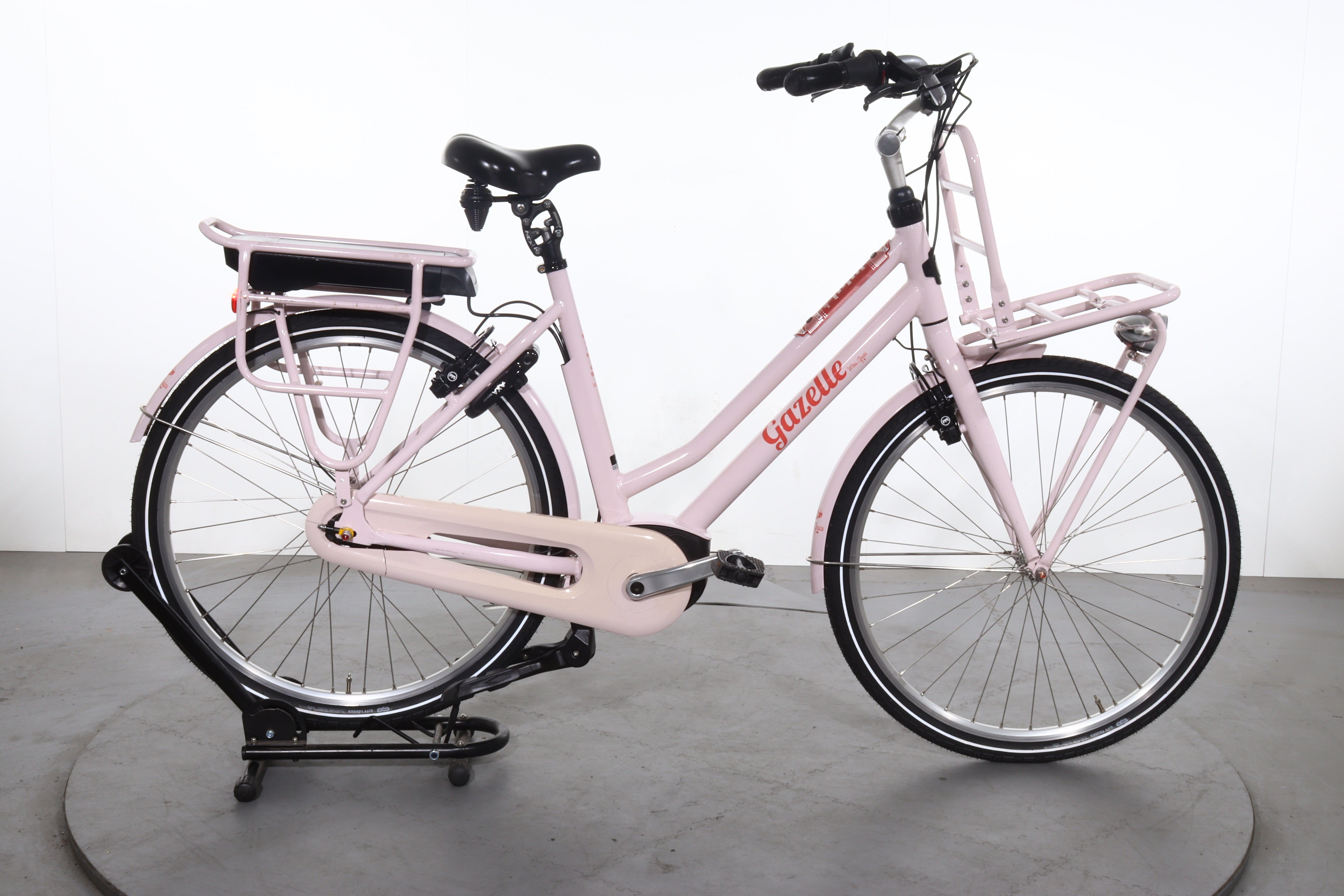 Gazelle Miss Grace C7+ HMB electric bike refurbished Upway