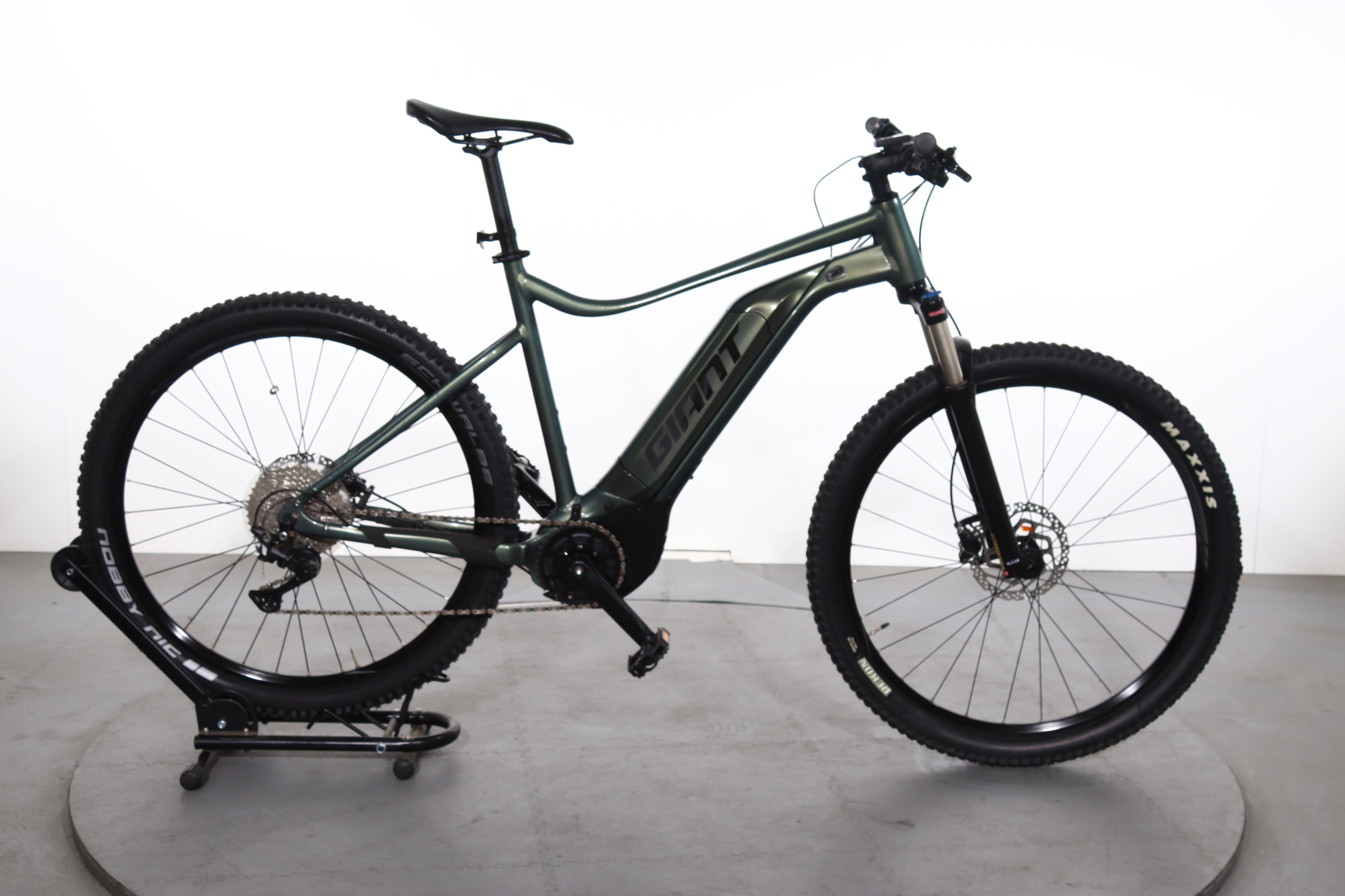 Giant Talon E Bike 2022 Giant Talon E+ Sport Mens Alu Ebike In Grey