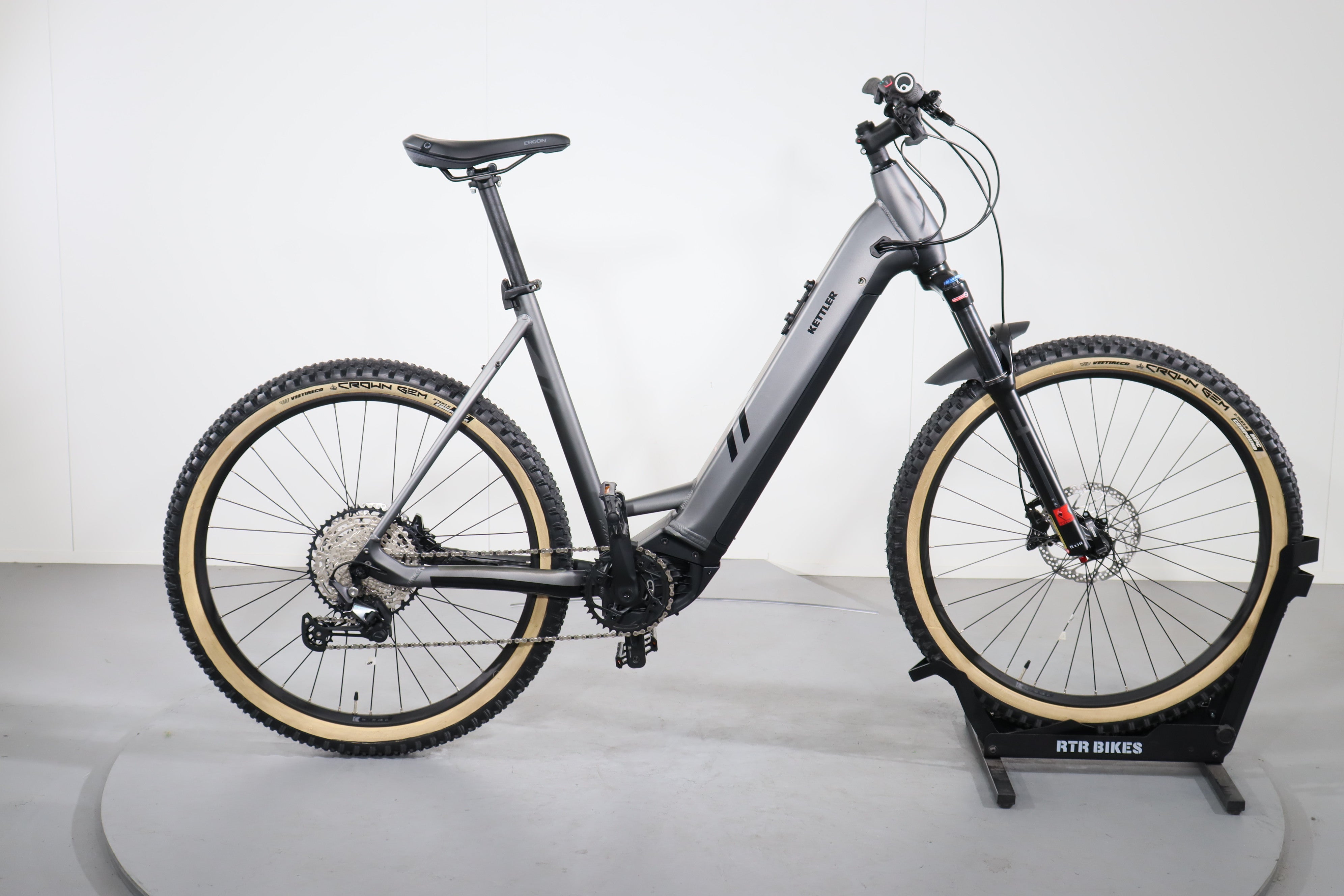 best diaper backpack travel Harvey- Pump + work bag Battery:Dual Battery ebike expo los angeles Street Use: Massive Electric Let KeaBabies Diaper Bag