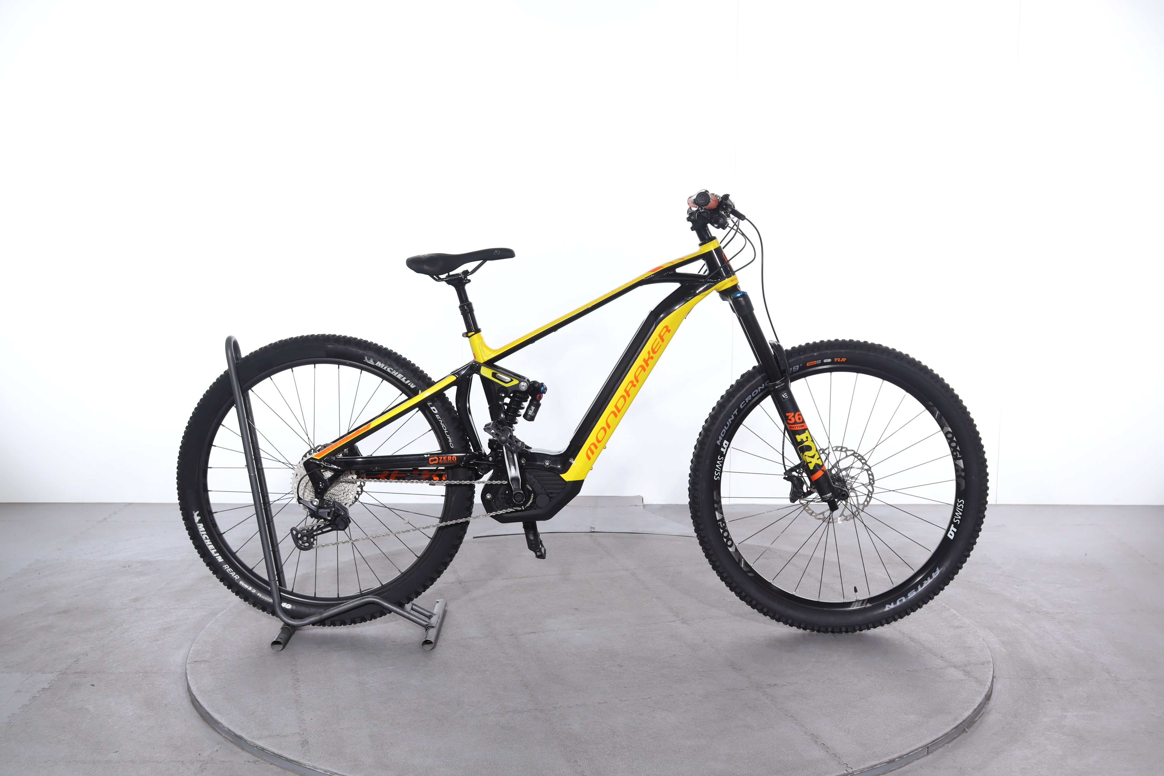 Mondraker Level R