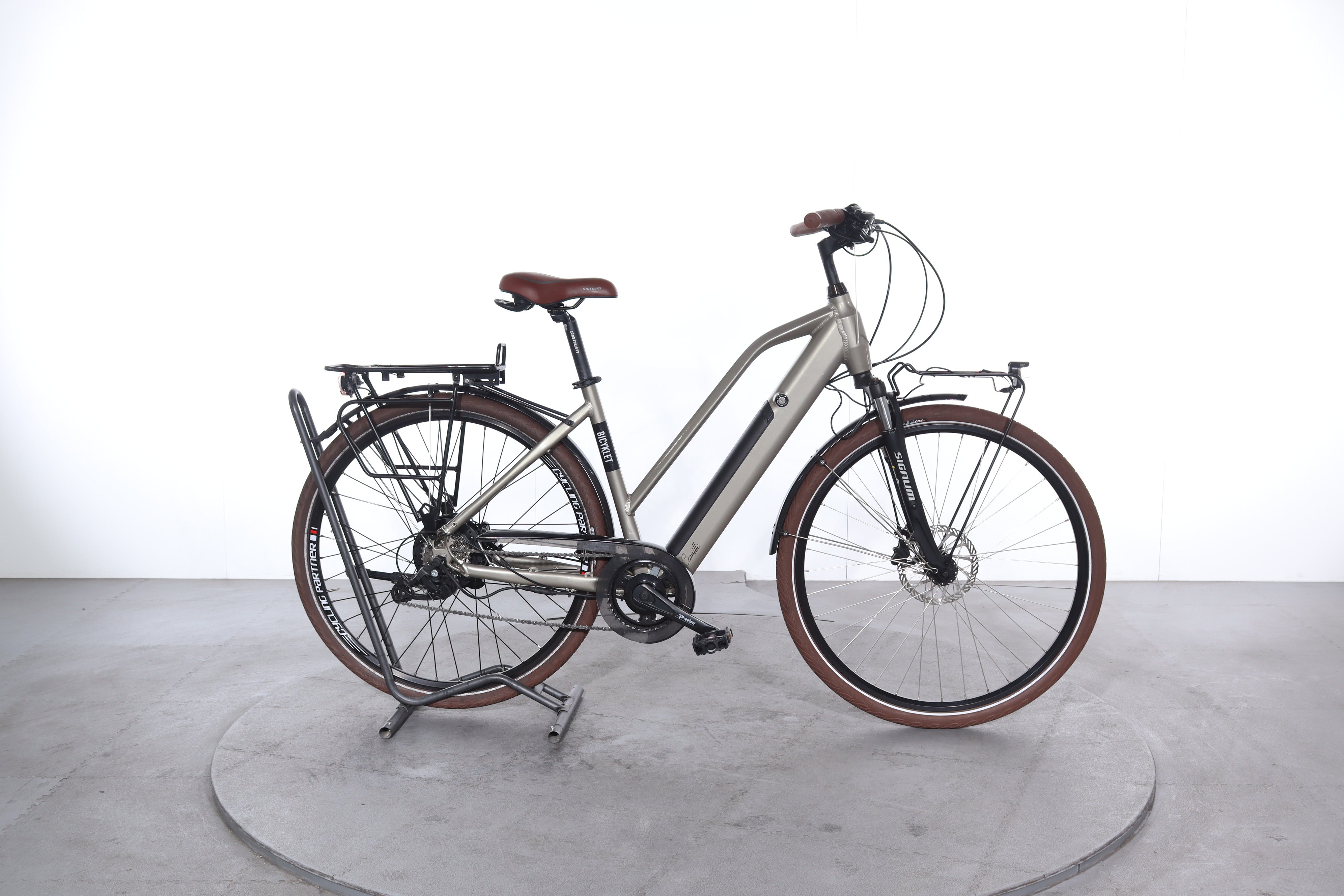 Electric bike Bicyklet Camille refurbished Upway