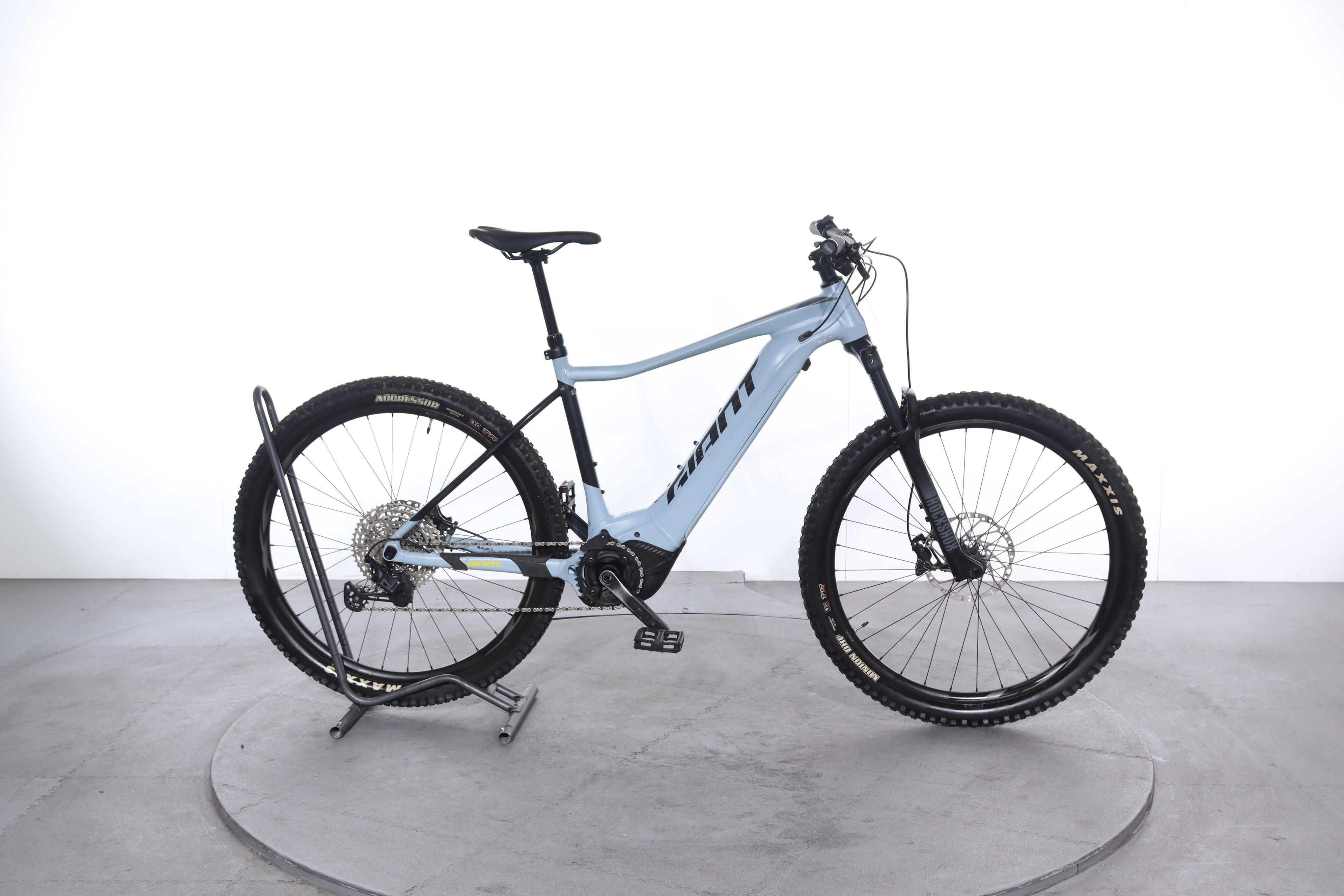 Bicycle Giant Fathom Pro 2020 Giant Fathom E+ Pro 2020 Used In S