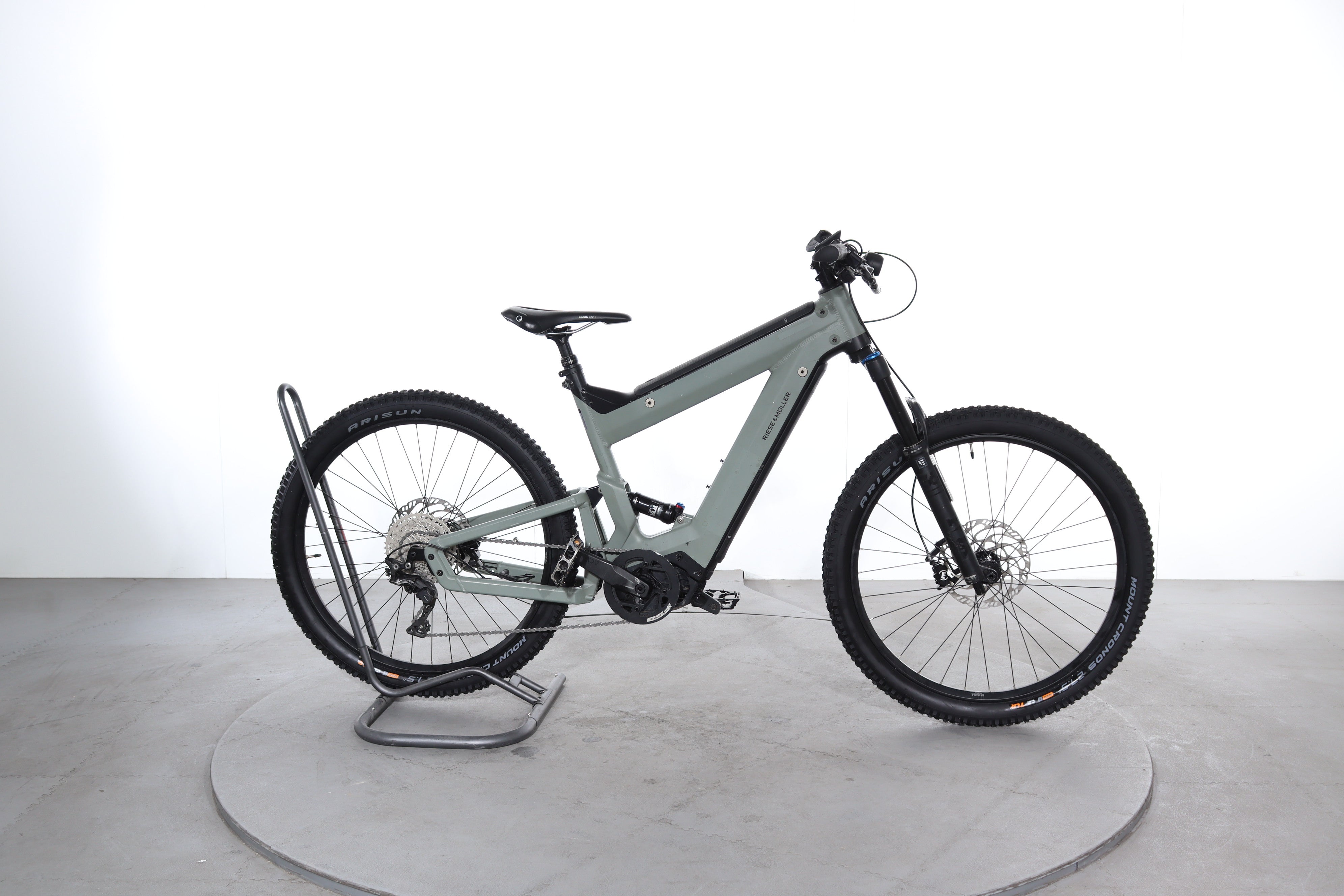Electric bike Riese Müller Superdelite Mountain Touring
