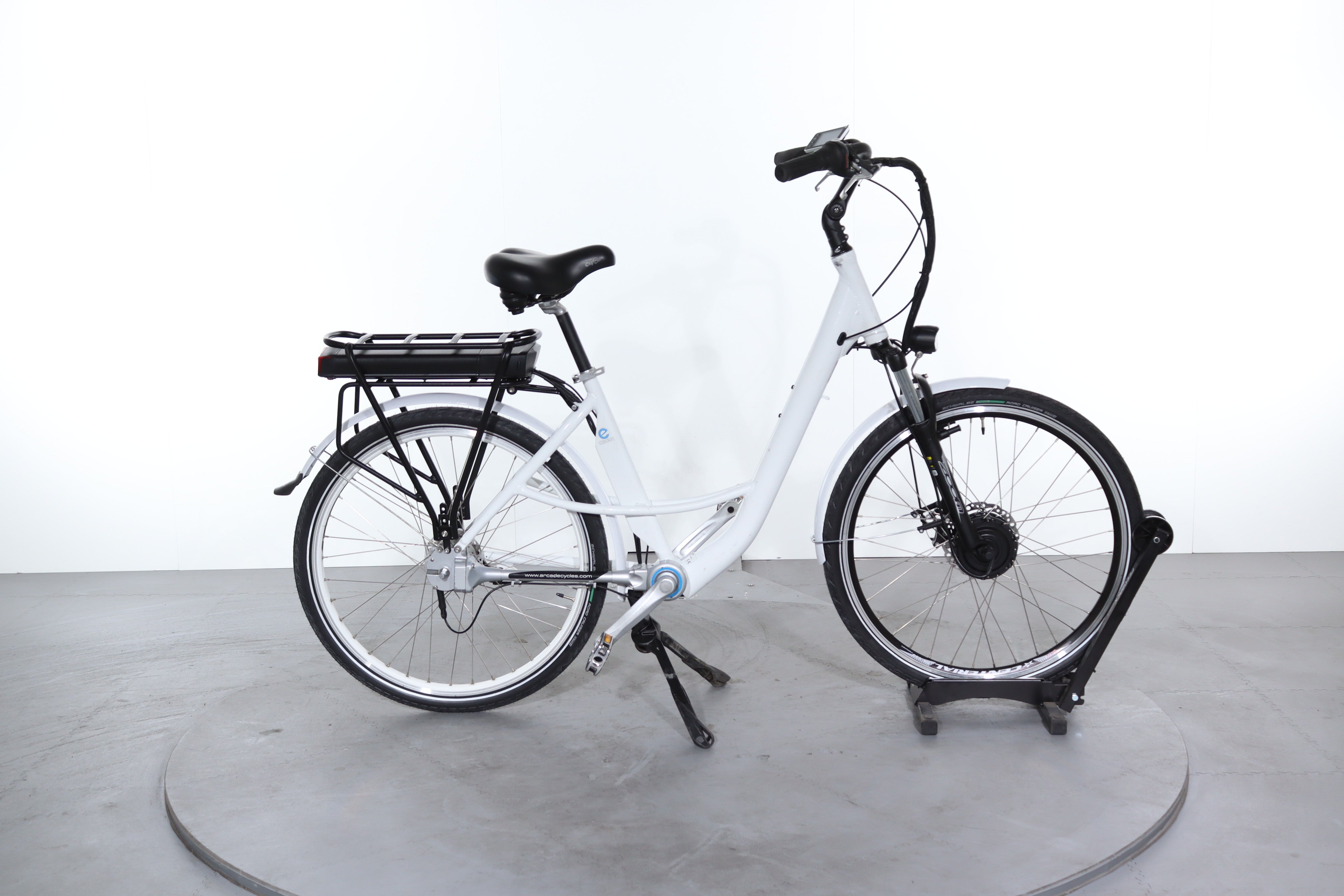 Arcade e-Cardan electric bike refurbished | Upway
