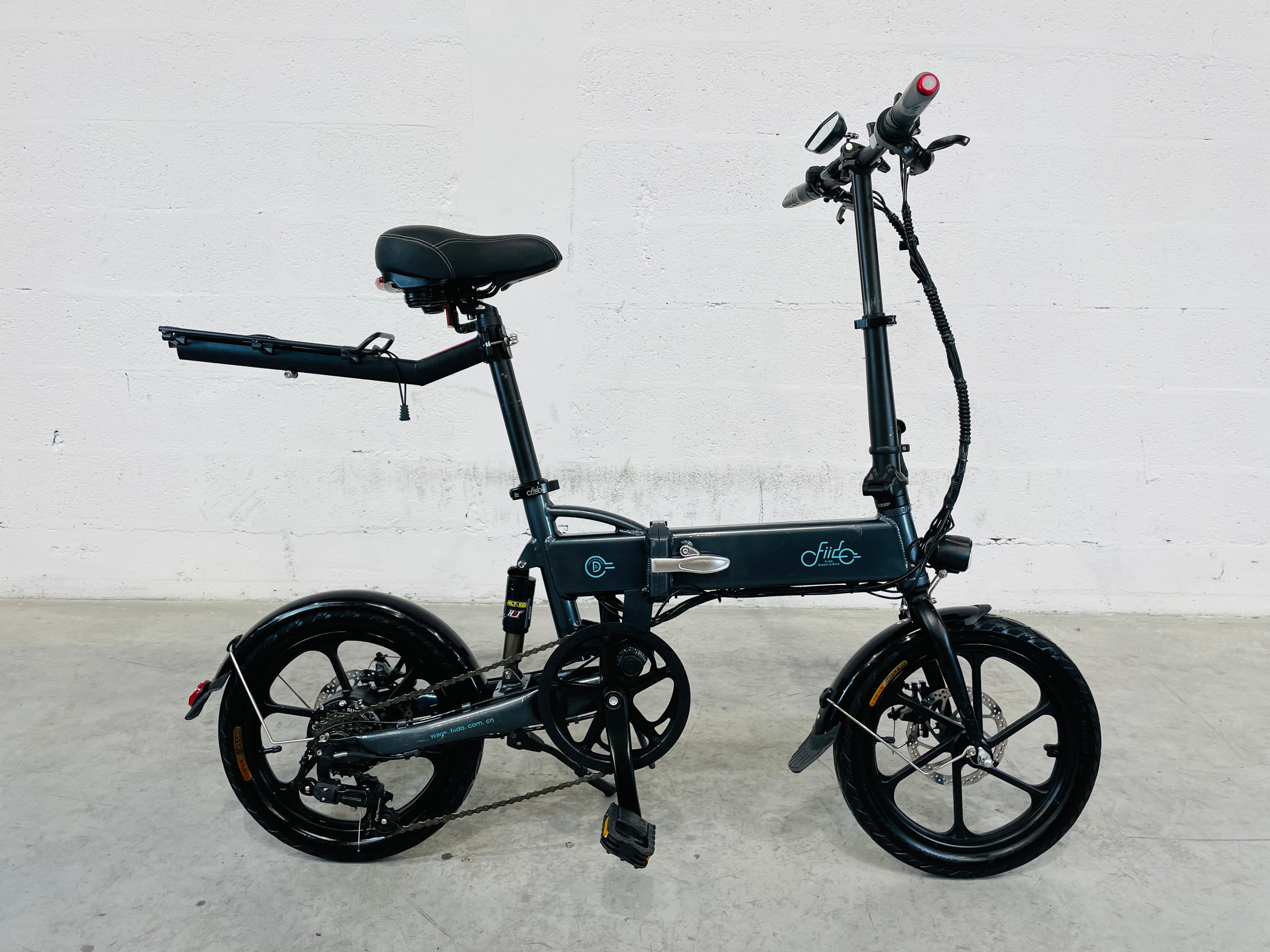 Hotel Kalinga Bici Elettrica Fiido D2s Monopattino Elettrico Ducati