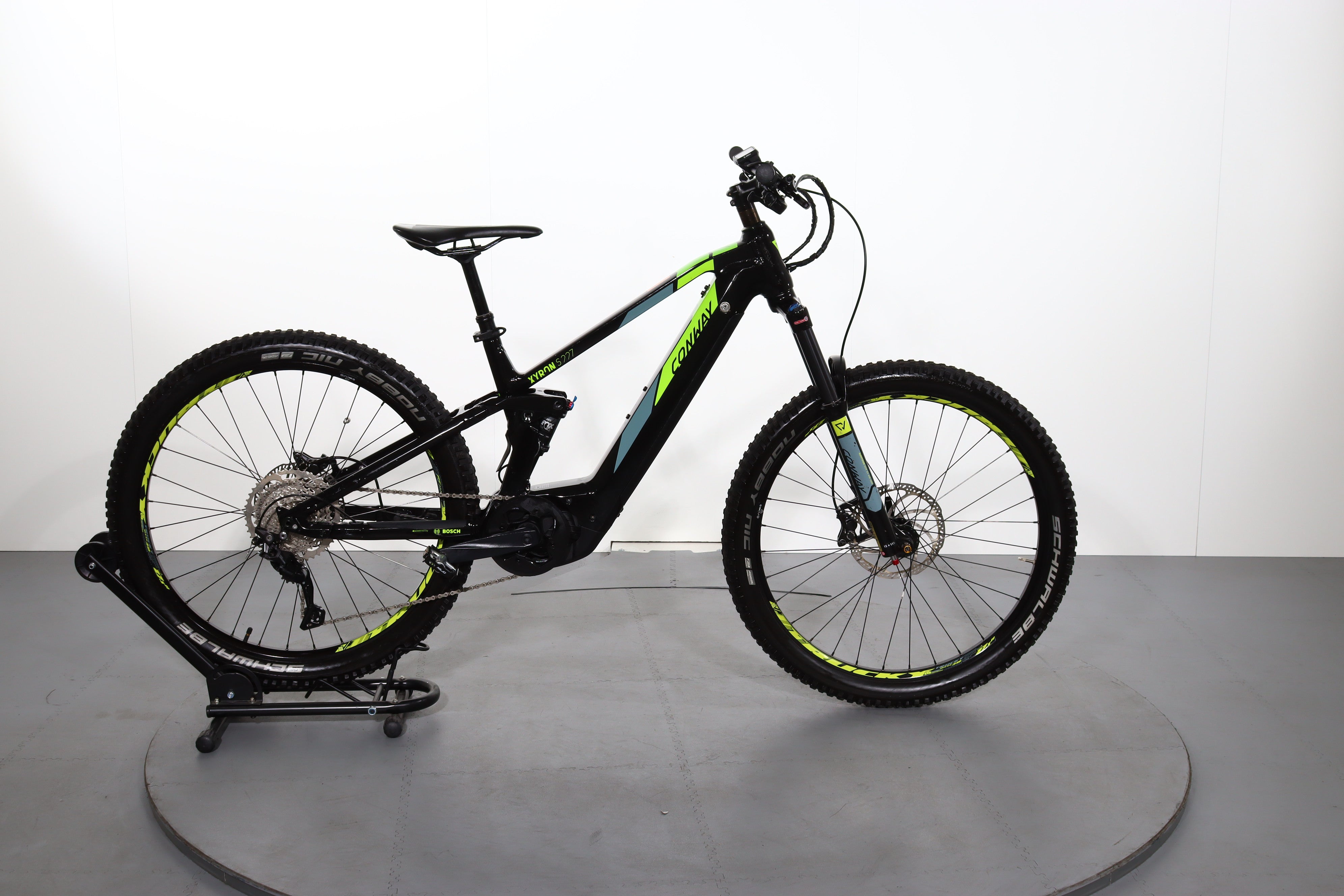 Conway Xyron S 227 - Main Image