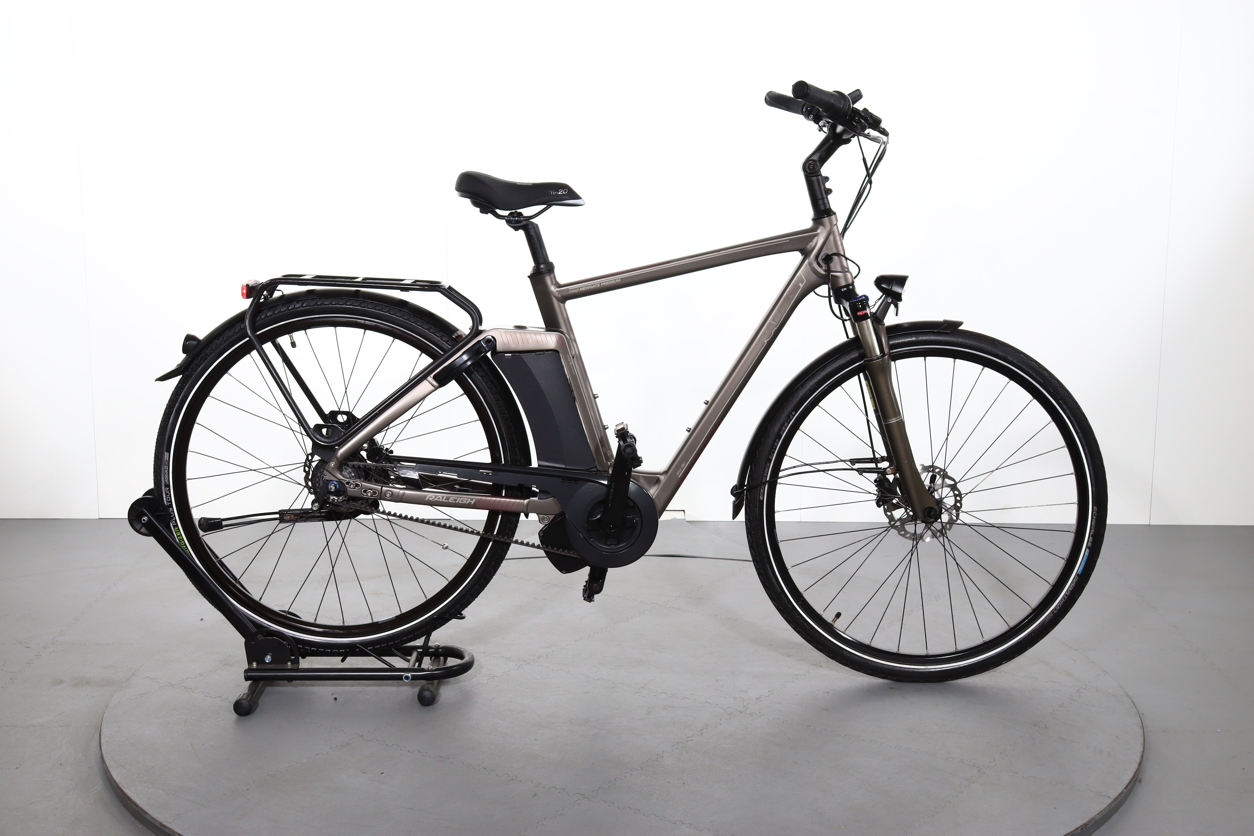 Raleigh Newgate Premium electric bike refurbished Upway