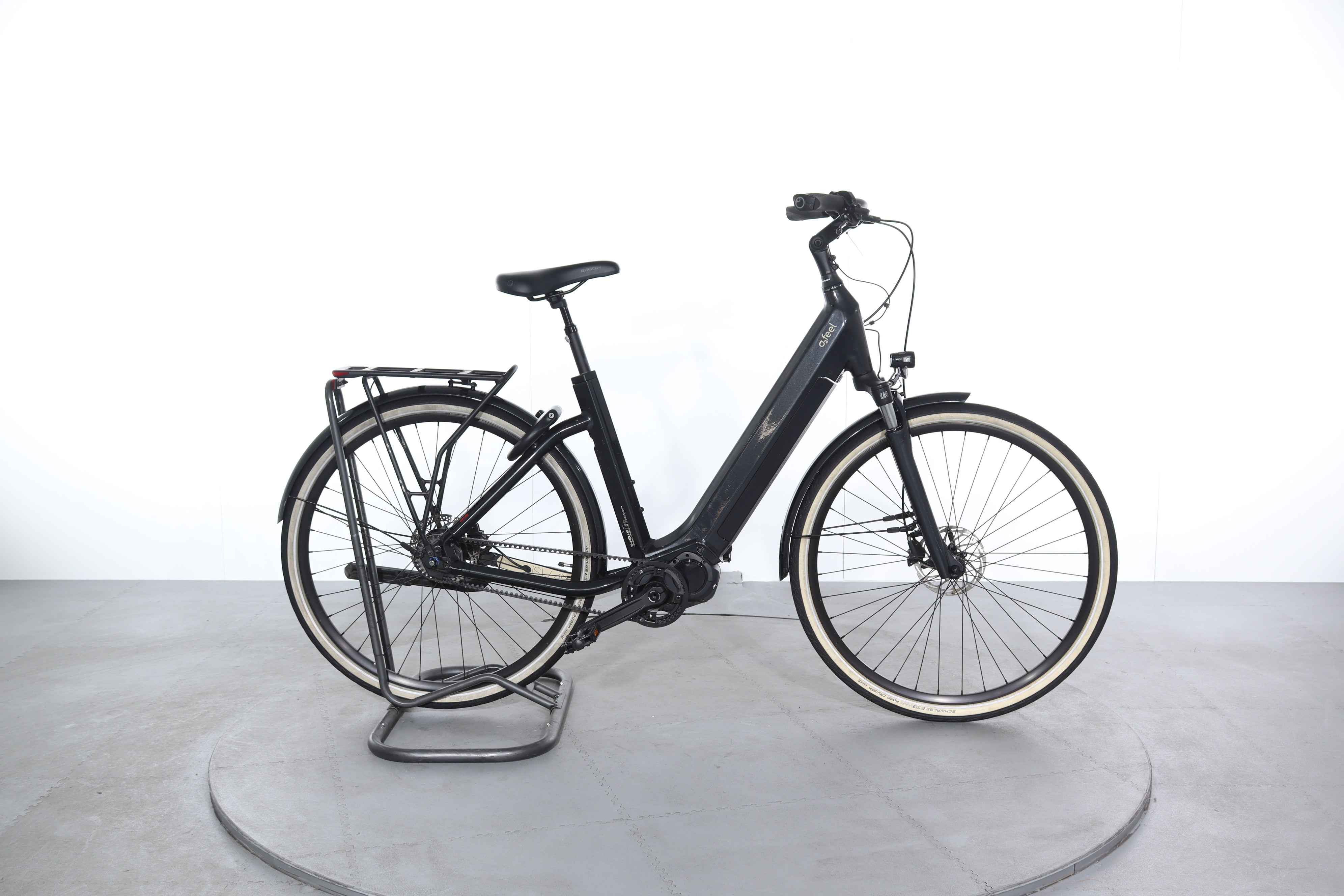 Electric bike O2feel iSwan City Boost 8.1 refurbished Upway